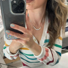 Load image into Gallery viewer, Graduated Pendant Necklace