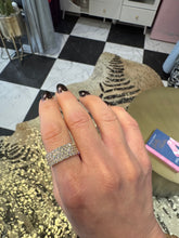 Load image into Gallery viewer, Multi Row Magic Band
