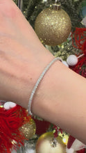 Load and play video in Gallery viewer, Petite Flex 1 CTW Bangle
